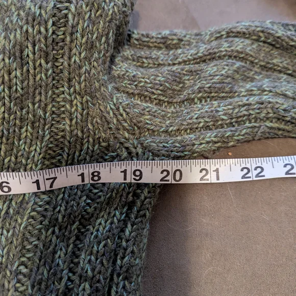 Old Navy Green Hoodie Cable Knit Sweater with Toggle Closures - Picture 6 of 7